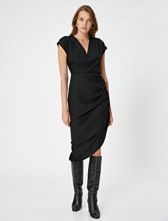 Asimetrik Elbise V Yaka Drapeli Kısa Kollu