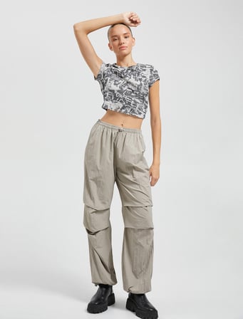 Crop Tişört Baskılı Slim Fit Bisiklet Yaka Kısa Kollu