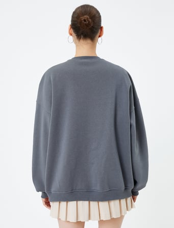 Kolej Sweatshirt Şardonlu Rahat Kalıp Uzun Baskılı