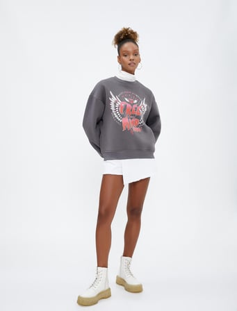 Slogan Baskılı Sweatshirt Bisiklet Yaka Rahat Kesim Uzun Kollu