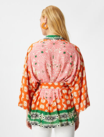 Melis Ağazat X Koton - Etnik Desenli Kuşaklı Kimono