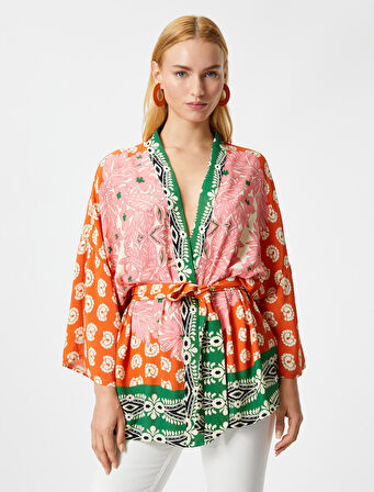 Melis Ağazat X Koton - Etnik Desenli Kuşaklı Kimono