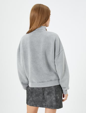 Yarım Fermuarlı Sweatshirt Soluk Efektli Rahat Kesim Şardonlu