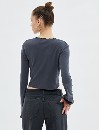 Uzun Kollu Crop Tişört U Yaka Soluk Efektli Baskılı Pamuklu