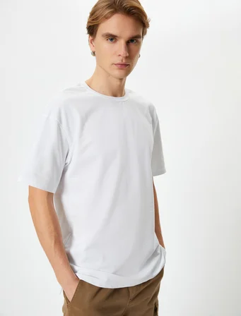 Basic Oversize Tişört Bisiklet Yaka Düşük Omuzlu Kısa Kollu Pamuklu