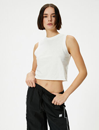 Kolsuz Tişört Bisiklet Yaka Pamuklu