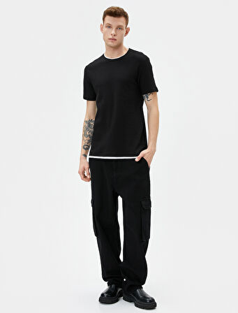 Basic Tişört Kumaş Detaylı Bisiklet Yaka Slim Fit Dokulu