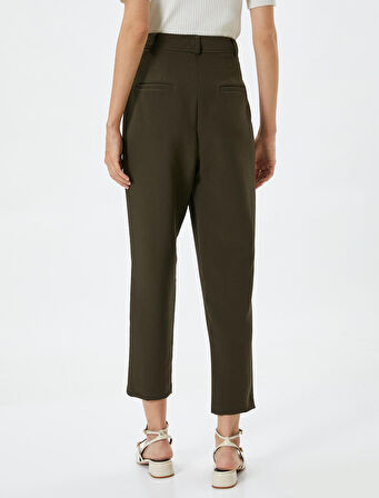 Kumaş Pantolon Yüksek Bel Düğme Detaylı