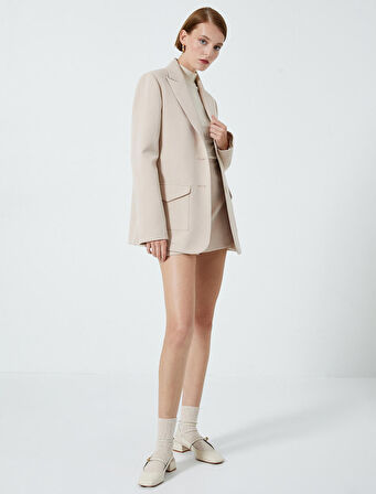 Blazer Ceket Düğmeli Ters Yaka Kapaklı Cep Detaylı