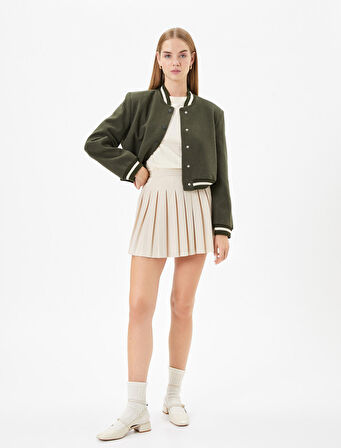 Kolej Ceket Slim Fit Crop Yuvarlak Yaka Çıtçıt Düğme Kapamalı