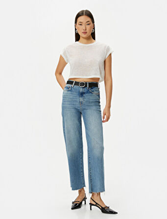 Crop Tişört Kısa Kollu Slim Fit Bisiklet Yaka