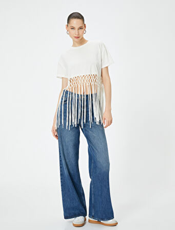 Püsküllü Crop Tişört Kısa Kollu Bisiklet Yaka Pamuklu Rahat Kalıp