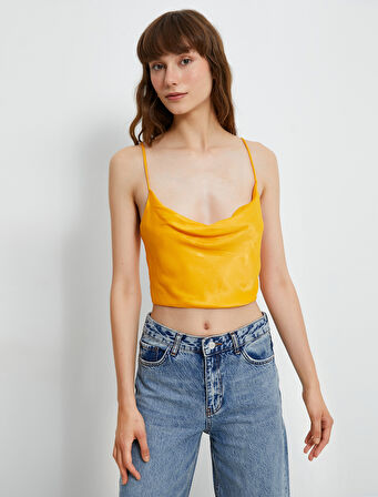 Crop Saten Bluz İnce Askılı Degaje Yaka