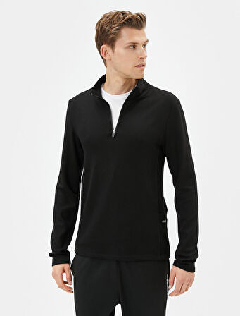 Spor Sweatshirt Yarım Fermuarlı Telefon Cebi Detaylı