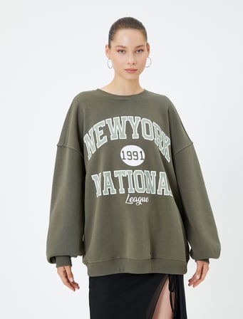 Kolej Sweatshirt Şardonlu Rahat Kalıp Uzun Baskılı Pamuklu