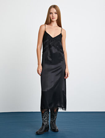 Saten Elbise İnce Askılı Dantelli Midi Boy