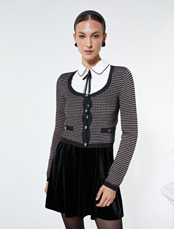 Crop Hırka Örgü U Yaka Düğmeli Cep Detaylı