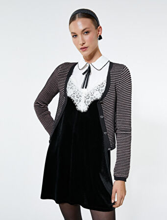 Crop Hırka Örgü U Yaka Düğmeli Cep Detaylı