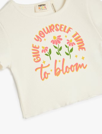 Bisiklet Yaka Kısa Kollu Baskılı Crop Tişört