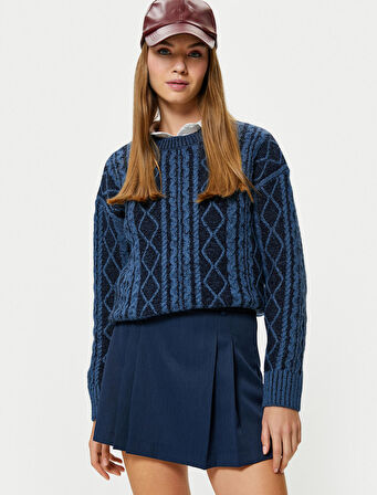 Triko Kazak Saç Örgü Detaylı Uzun Kollu Bisiklet Yaka