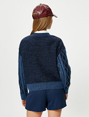 Triko Kazak Saç Örgü Detaylı Uzun Kollu Bisiklet Yaka