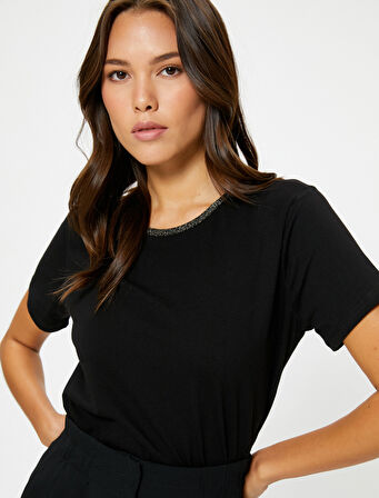 Basic Tişört Bisiklet Yaka Kısa Kollu Simli