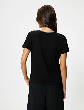 Basic Tişört Bisiklet Yaka Kısa Kollu Simli