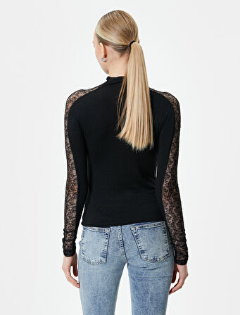 Melis Ağazat X Koton - Balıkçı Yaka Dantelli Bluz