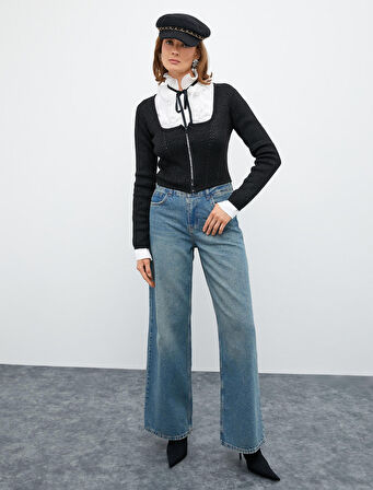 Melis Ağazat X Koton - Kopçalı Triko Kazak