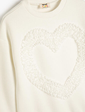 Sweatshirt Bisiklet Yaka Uzun Kollu Kalp Aplikeli 