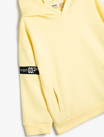 Kapşonlu Sweatshirt Cepli Spor Temalı Pamuklu