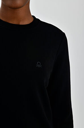 Kadın Sol Göğsü Logo Detaylı Sweatshirt
