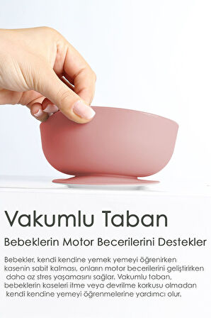 4'lü Silikon Bebek Beslenme Seti- Vakumlu Kase - Mama Önlüğü - Kulplu Bardak - Kaşıyıcı Kaşık -Pembe