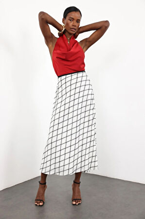 Beyaz Dikiş Detaylı Çan Etek 36606