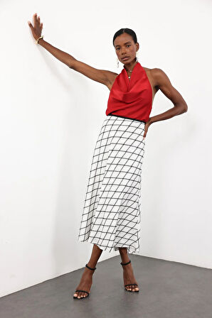 Beyaz Dikiş Detaylı Çan Etek 36606