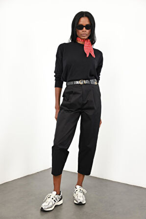 Siyah Bisiklet Yaka Lyocell İplik Triko 