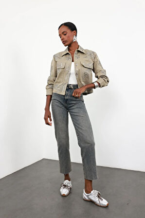 Eskitmeli Mavi Kemerli Kesik Paça Jean 