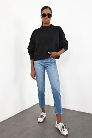 Siyah Basic Sweatshirt 
