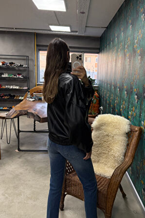 Siyah Dik Yaka Bomber Ceket 