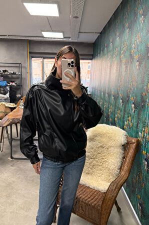 Siyah Dik Yaka Bomber Ceket 