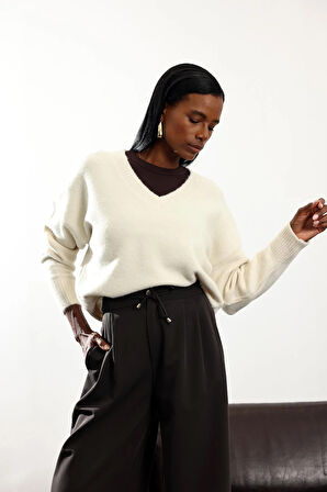 Bej V Yaka Oversize Kazak 2534