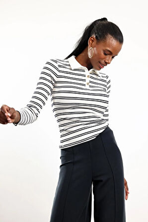 Ekru Polo Yaka Düğmeli Bluz 17080