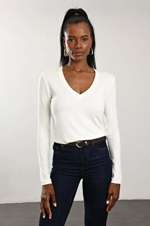 Beyaz Soft Touch Bambu V Yaka Tişört 