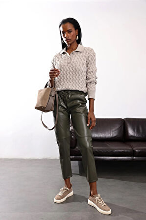 Açık Vizon Polo Yaka Saç Örgü Kazak 251120