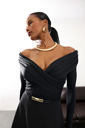 Siyah Kruvaze Yaka Alttan Çıtçıtlı Bluz 2575