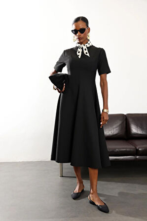 Siyah Kısa Kollu Godeli Tok Elbise 05174