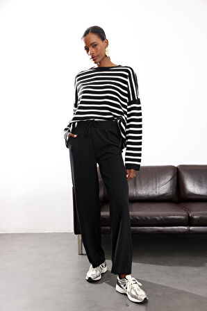 Siyah Çizgili Kazak 231100