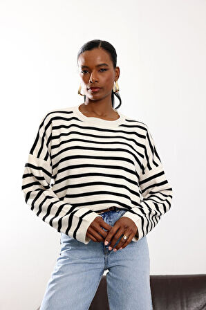 Ekru Çizgili Kazak 231100