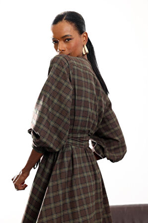 Haki Ekoseli Kuşaklı Elbise 1235