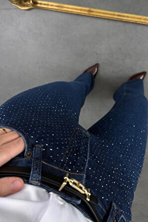 Koyu Mavi Taş İşlemeli Flare Jean 7600